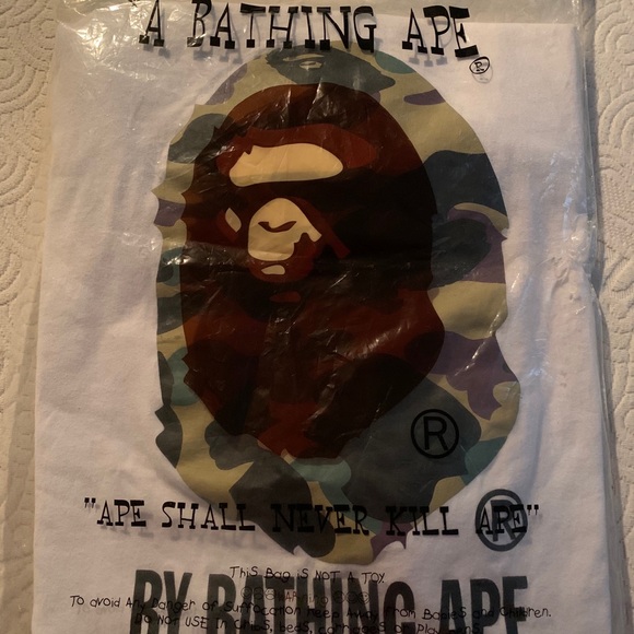 Bape 1st Camo by Bathing Ape - Picture 7 of 7
